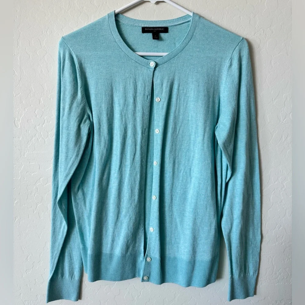 Cardigan - Picture 1 of 2
